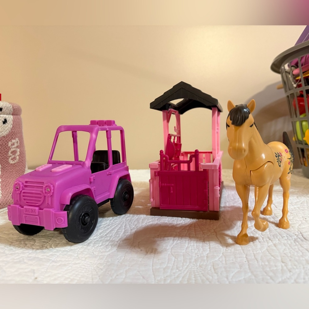 Pink and Tan Toy Set with Jeep and Horse